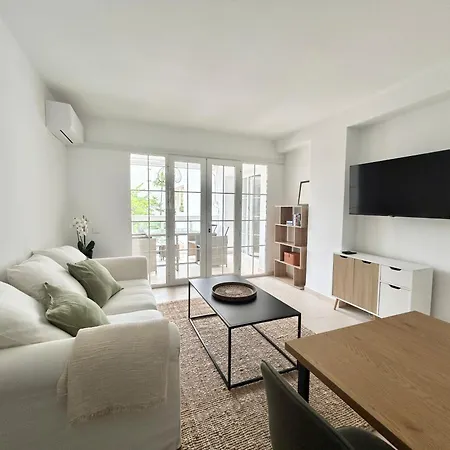 דירה Beachside - 1 Min Walk To *