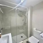 Appartement Beachside - 1 Min Walk To *